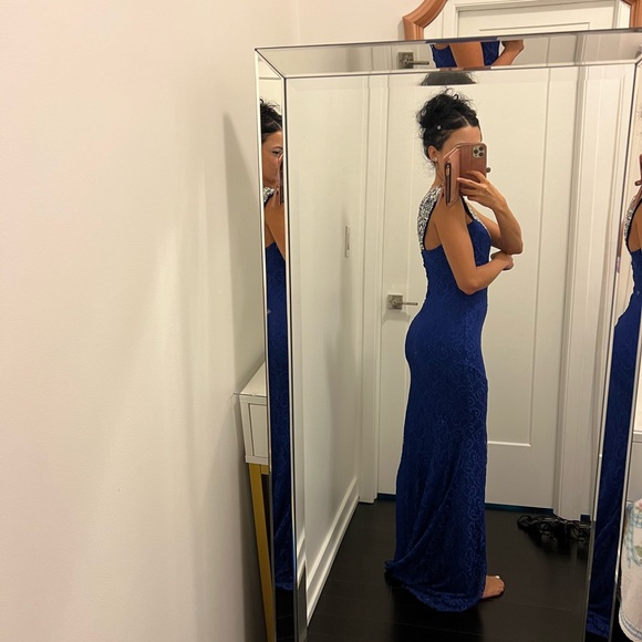 Royal Blue prom dress - Picture 7 of 8